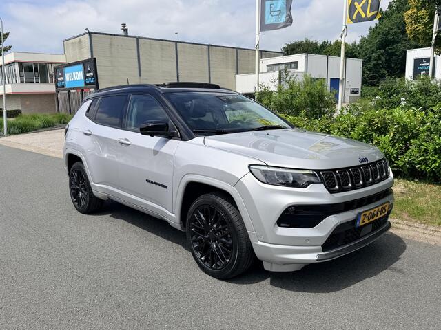 Jeep COMPASS 4xe 240pk PHEV PanooLederoAlpine