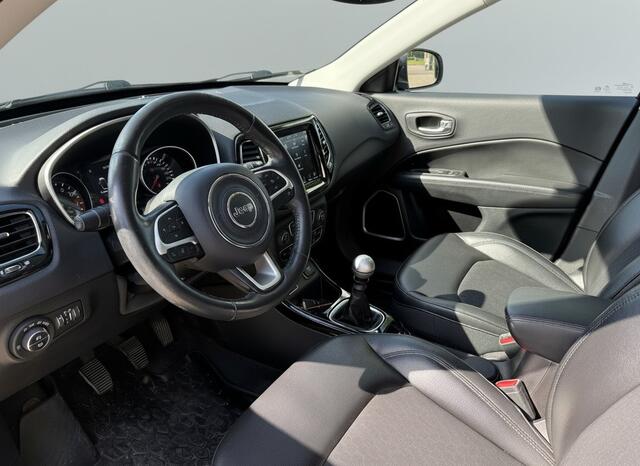 Jeep COMPASS 1.4 MultiAir Night Eagle