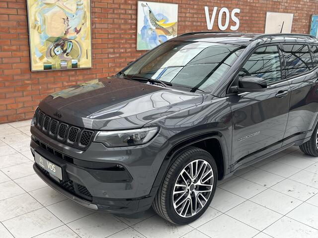 Jeep COMPASS 1.5T e-Hybrid 130 Summit | Keyless | Elektrische verstelbare stoelen | Adaptive Cruise Control | Carplay/Android Auto |