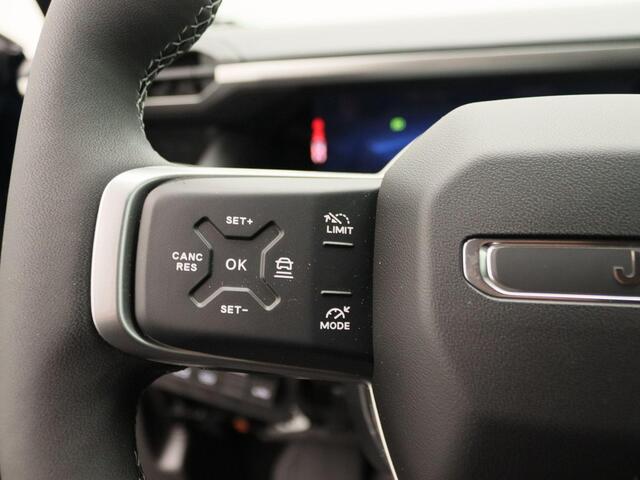Jeep COMPASS First Edition 74 kWh | Panorama dak | 360 Camera | Focal Audio | Direct Rijden!