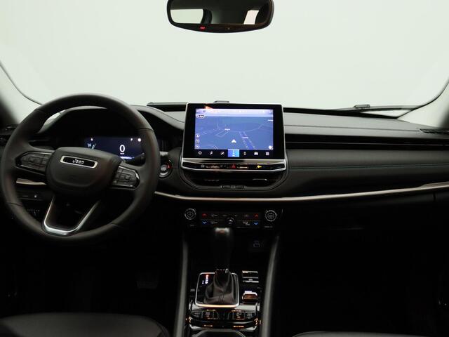 Jeep COMPASS 4xe 240 Plug-in Hybrid Electric Upland | 360° Camera | Stoelverwarming | Climate control | Navigatie