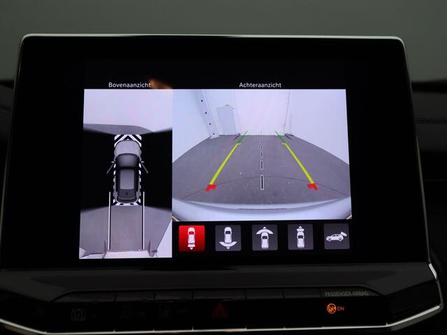 Jeep COMPASS 4xe 240 Plug-in Hybrid Electric Upland | 360° Camera | Stoelverwarming | Climate control | Navigatie