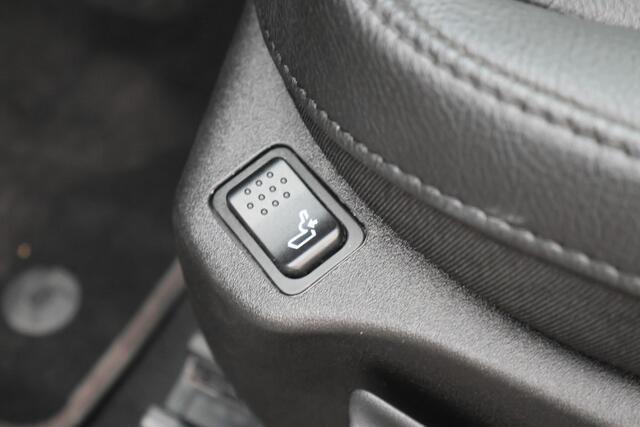 Jeep COMPASS 4xe 240 Plug-in Hybrid Electric Trailhawk Panoramadak, Leer, Camera, ACC, Apple Carplay, Keyless