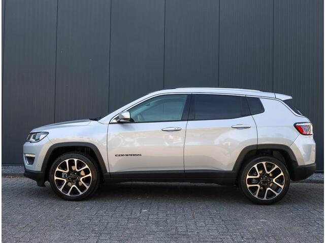 Jeep COMPASS 150pk Limited | Camera | Trekhaak | LEER/Stof | Dodehoekdetectie | Navigatie | AppleCarPlay&Android | AUTOMAAT