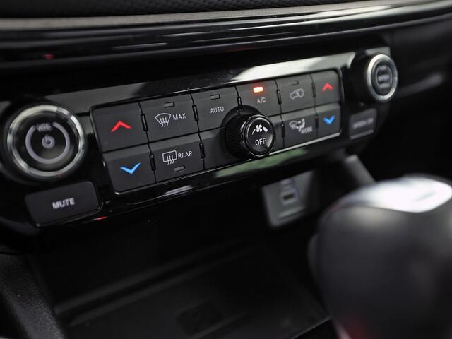 Jeep COMPASS 4xe 240 Plug-in Hybrid Electric Trailhawk 240Pk Automaat (PANORAMADAK, VIRTUAL COCKPIT, APPLE CARPLAY, GROOT NAVI, CAMERA, SPORTSTOELEN, GETINT GLAS, ADAPTIVE CRUISE, NIEUWSTAAT)