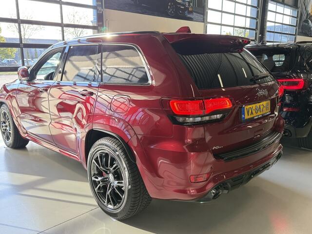 Jeep GRAND CHEROKEE 6.4 V8 HEMI SRT8 469PK / Prins LPG3 / grijs kenteken / *NAP*