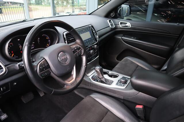 Jeep GRAND CHEROKEE 3.6 Summit Automaat Schuifdak Leder/Alcantara Led Trekhaak Etc. Etc.
