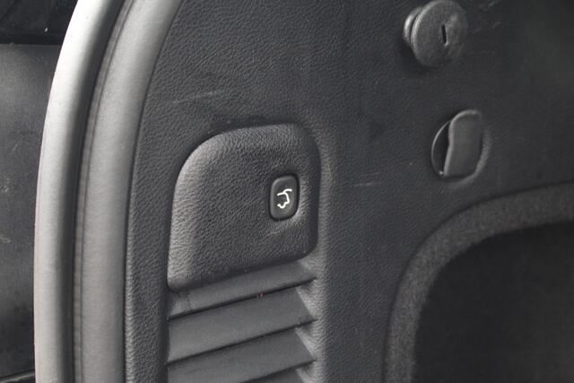 Jeep GRAND CHEROKEE S 3.0CRD 250pk VAN | Climate | Adap. Cruise | Panoramadak | Camera | Lease 788,- p/m