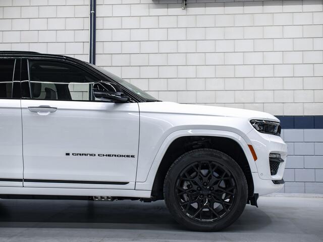 Jeep GRAND CHEROKEE | 2.0 Summit Reserve 380 PK | 4xe hybrid | Black Edition