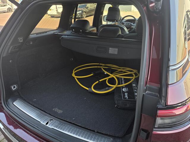 Jeep GRAND CHEROKEE 2.0 Summit Reserve 4xe | Apple-Android | Luchtvering | HDMI-Passagiersscherm