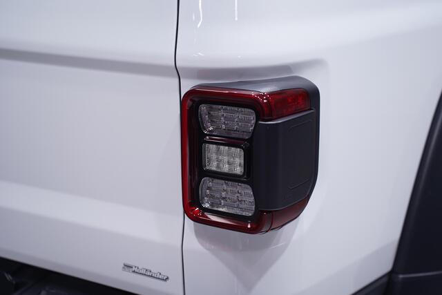 Jeep Gladiator 3.6 V6 285 pk Rubicon Grijs Kenteken 2-Zits Navi Leder Zwart, Adapt. Cruise, Targa Dak, Trekhaak, Uniek