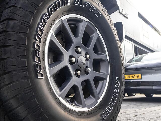 Jeep Gladiator Grijs Kenteken | Body Lift | Optie naar 5 persoons | Cruise Control | Trekhaak | Navigatie | Camera