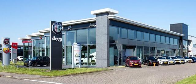 Jeep RENEGADE 1.5T e-Hybrid Summit | MY24 | Leder | Schuif/Kanteldak | 18" | Winter Pack | Beschikbaarheid in overleg !
