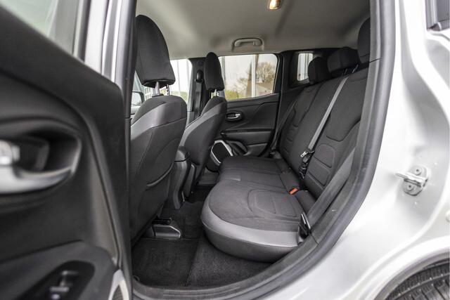 Jeep RENEGADE 1.4 MultiAir Limited | Trekhaak | NL Auto | Navi
