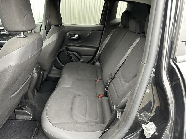 Jeep RENEGADE 1.6 E-Torq Night Eagle II Navi, A/C, CC, PDC, Bluetooth / USB, nw. APK - Inruil Mogelijk -