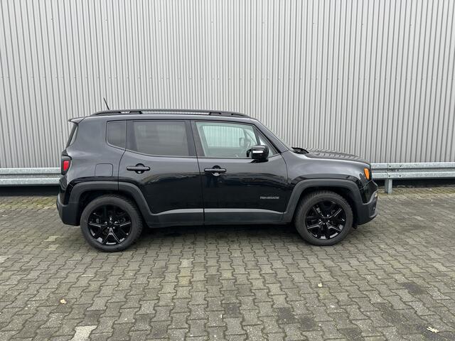 Jeep RENEGADE 1.6 E-Torq Night Eagle II Navi, A/C, CC, PDC, Bluetooth / USB, nw. APK - Inruil Mogelijk -