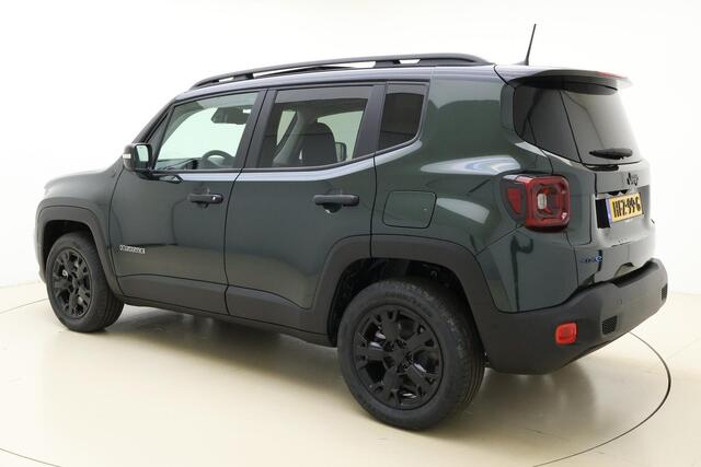 Jeep RENEGADE 4xe 240 Plug-in Hybrid Electric The North Star | Navigatiesysteem | Winter pakket | Climate Control | Achteruitrijcamera | Glazen schuif-/ kanteldak