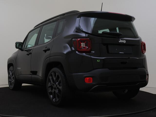 Jeep RENEGADE 1.5T e-Hybrid Altitude | Winter Pack | Panoramadak | Camera