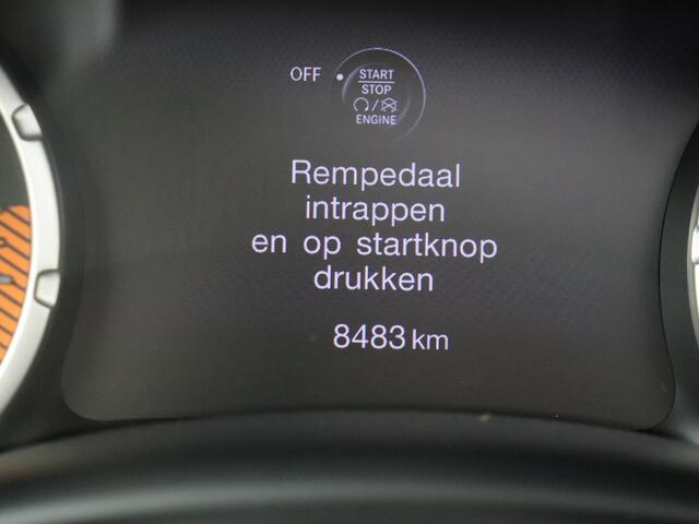 Jeep RENEGADE 1.5T e-Hybrid Altitude | Winter Pack | Panoramadak | Camera