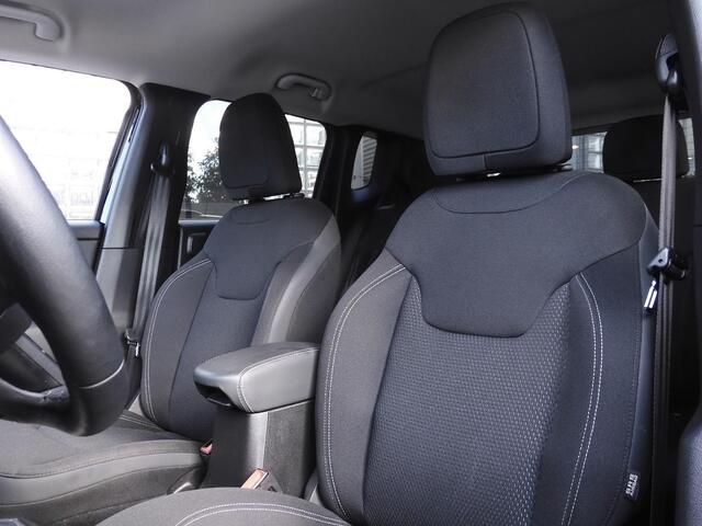 Jeep RENEGADE 4xe 240 PLUG-IN HYBRID ELECTRIC S