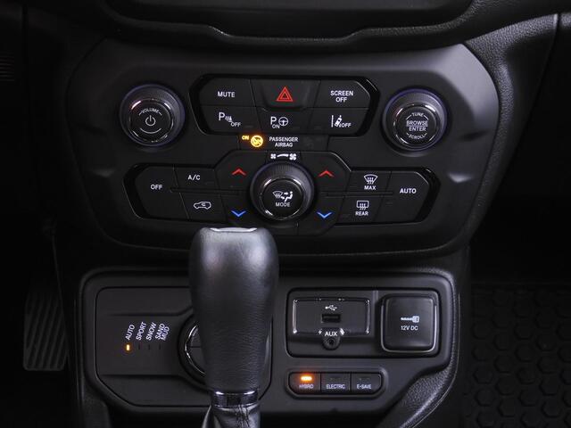 Jeep RENEGADE 4xe 240 PLUG-IN HYBRID ELECTRIC S