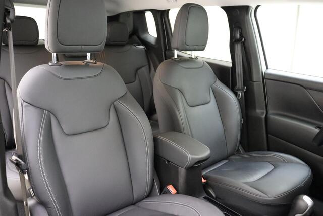 Jeep RENEGADE 4xe 190 Plug-in Hybrid Electric Limited Automaat | Navigatie | Trekhaak | Lederen bekleding | Stoel & Stuurverwarming | Keyless | Dakrails | Getint glas