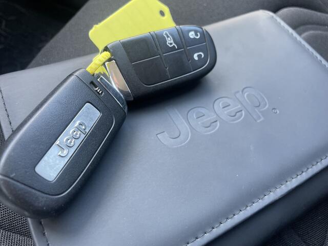 Jeep RENEGADE 1.4 MultiAir Limited, Trekhaak, Navigatie