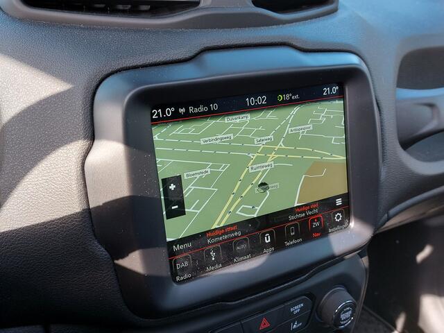 Jeep RENEGADE 1.3T 150pk Automaat Freedom | Navi | Apple Carplay+Android Auto | Clima | Adap.Cruise | Panorama Schuifdak | Lederen Bekleding | Keyless Entry | Dodehoek+Rijstrooksensor | Pdc+Camera | 17''lm