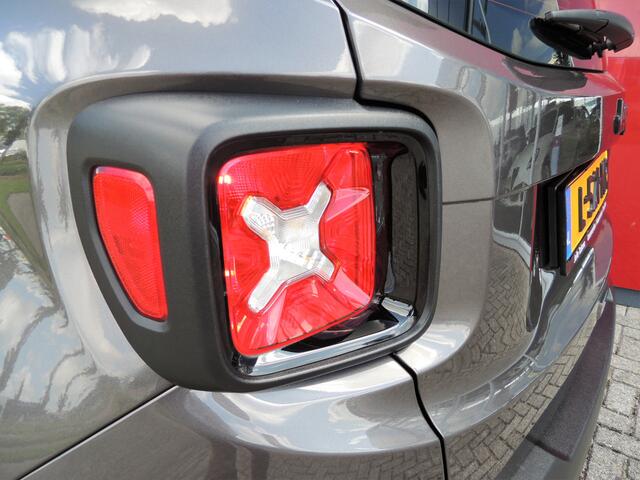 Jeep RENEGADE 1.0T 120PK NightEagle | Keyless | Navi |