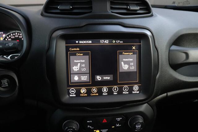 Jeep RENEGADE 1.3T Freedom 150 PK | PANO | NAVIGATIE | PDC | CRUISE |