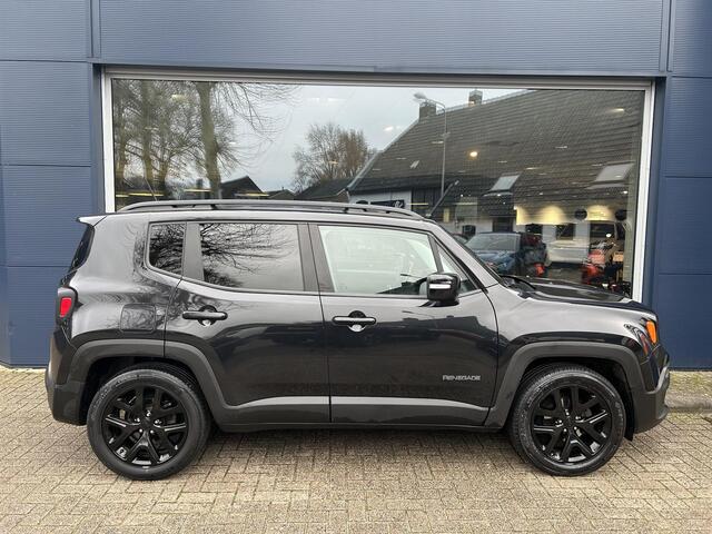 Jeep RENEGADE 1.4 Turbo 140 PK MultiAir Night Eagle II | 1ste Eigenaars auto | Trekhaak | Navigatie | Airco | Dealer Onderhouden | Hoge zitpositie | Lichtmetaal | Cruise control | Dakrails |