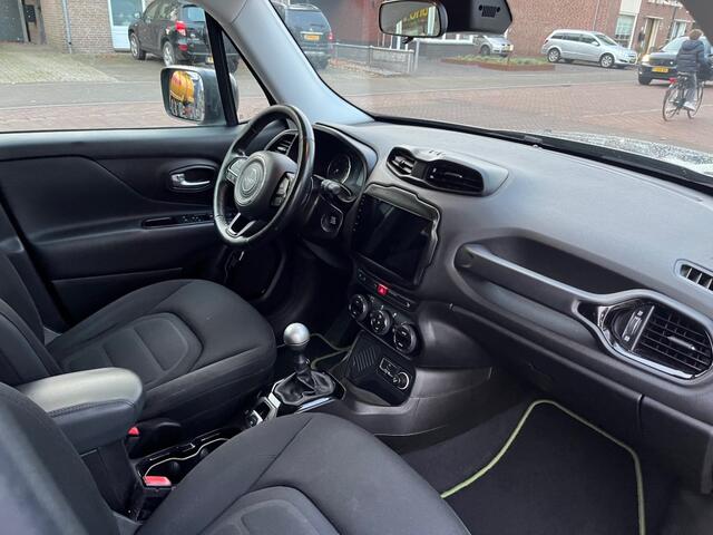 Jeep RENEGADE 1.6 E-TORQ / CARPLAY / CRUISE CTR. / TREKHAAK / 18'' LM-VELGEN