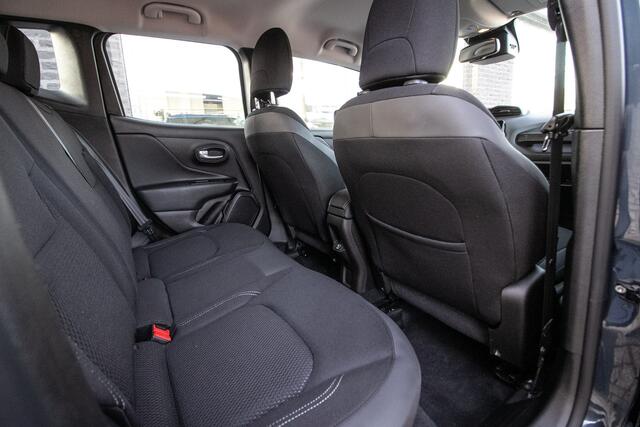 Jeep RENEGADE 1.5T e-Hybrid Altitude -