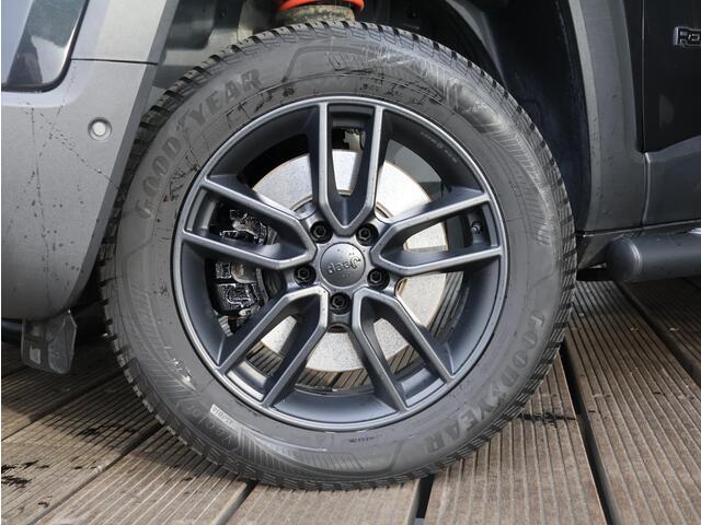 Jeep RENEGADE 4xe 240 Plug-in Hybrid Electric Trailhawk