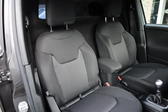 Jeep RENEGADE 1.4 MultiAir Longitude GRIJS KENTEKEN! CARPLAY DAB CLIMA NAVI VOICE PDC 17''LMV NAP (OMBOUW GEEL KENT. AANWEZIG)