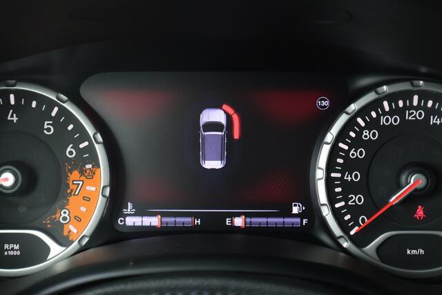 Jeep RENEGADE 1.4 MultiAir Limited | Origineel NL | Navigatie | Trekhaak |