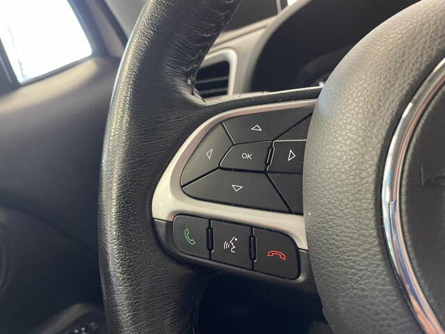 Jeep RENEGADE 1.4 MultiAir Limited Cruise/Climate Navi Keyless Panoramadak Trekhaak NAP!