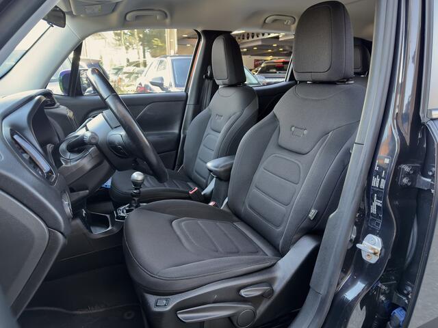 Jeep RENEGADE 1.4 MultiAir Night Eagle II NAVI AIRCO LED LMV PDC