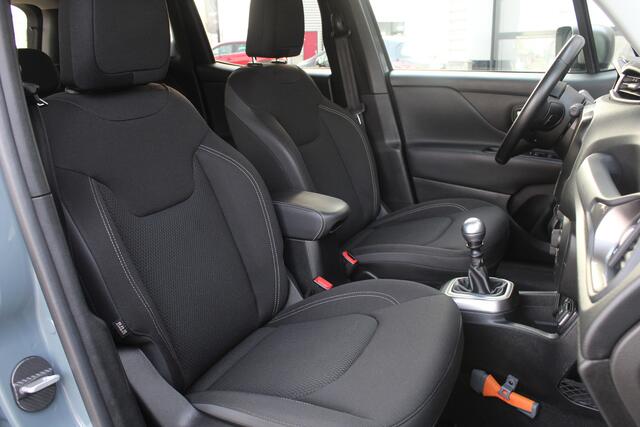 Jeep RENEGADE 1.0T Limited / Carplay / Led / Trekhaak / N.A.P.