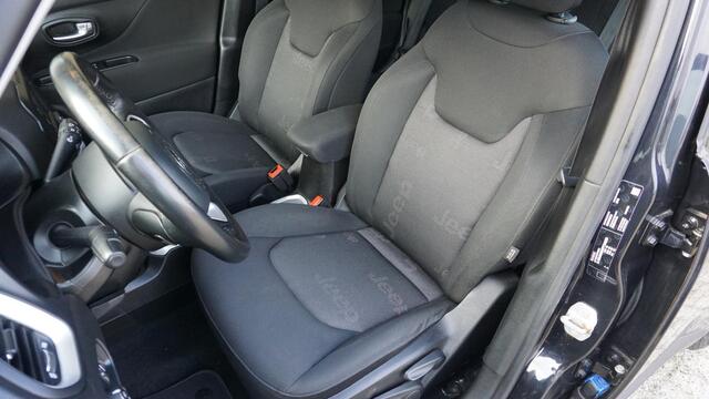 Jeep RENEGADE 1.4 140PK Automaat MultiAir Longitude Airco Cruise Control Navi 16inch LM 48461km *NL auto*