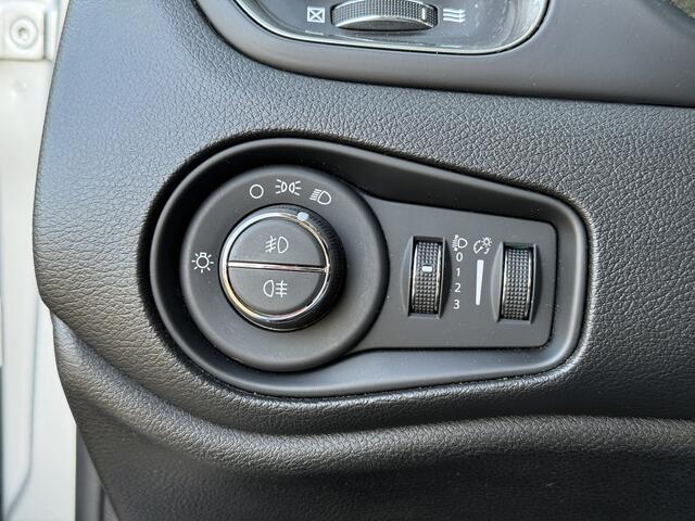 Jeep RENEGADE 1.4 MultiAir Limited * Trekhaak * Bluetooth *