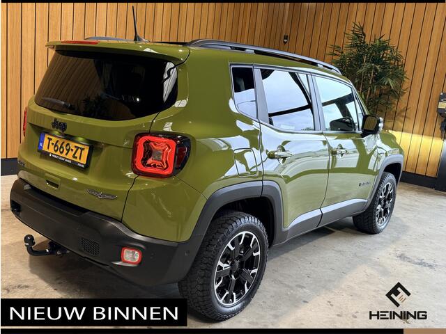 Jeep RENEGADE 4xe 240 PK Plug-in Hybrid Electric Trailhawk. Leer. Panoramadak. Trekhaak. 1 eigenaar 47000 km.