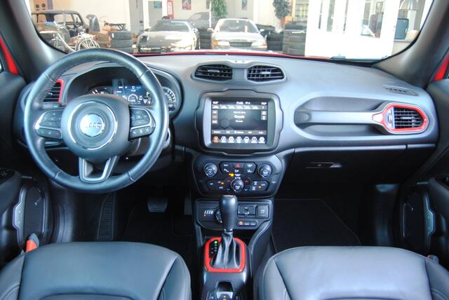 Jeep RENEGADE 4xe 240 Hybrid S | Carplay| Trekhaak | Kenwood|