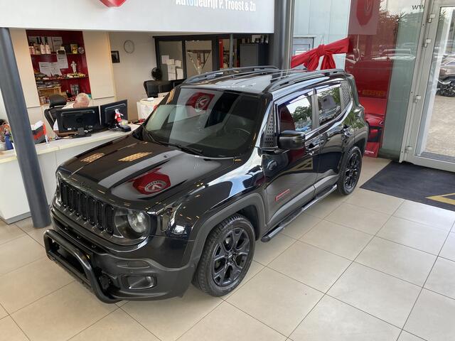 Jeep RENEGADE 1.4 MultiAir Limited,Automaat,Pushbar,bar,Treeplankset,Keyless,Climate&Cruisecontrol,Spraakbediening,Leder,Stoel&Stuurverwarming,V&A Sensoren,18 Inch Lmv