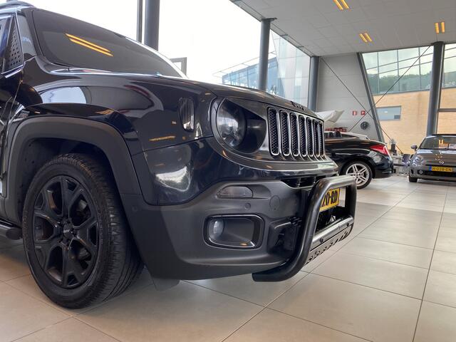 Jeep RENEGADE 1.4 MultiAir Limited,Automaat,Pushbar,bar,Treeplankset,Keyless,Climate&Cruisecontrol,Spraakbediening,Leder,Stoel&Stuurverwarming,V&A Sensoren,18 Inch Lmv