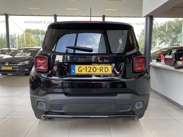Jeep RENEGADE 1.4 MultiAir Limited,Automaat,Pushbar,bar,Treeplankset,Keyless,Climate&Cruisecontrol,Spraakbediening,Leder,Stoel&Stuurverwarming,V&A Sensoren,18 Inch Lmv