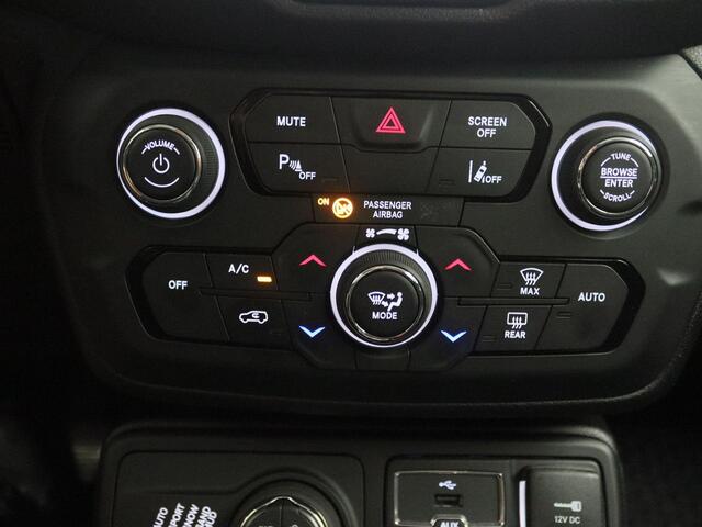 Jeep RENEGADE 4xe 240 Plug-in Hybrid Electric New Upland | Navigatie | Climate control | Stoelverwarming