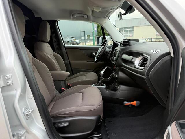 Jeep RENEGADE 1.4 MultiAir Longitude Airco Navigatie grijs kenteken