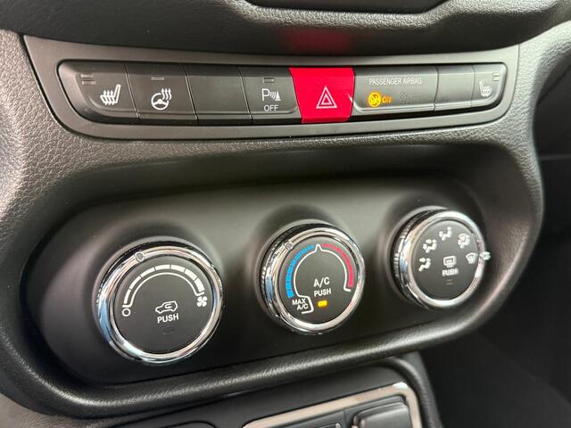 Jeep RENEGADE 1.4 MultiAir Longitude Airco Navigatie grijs kenteken