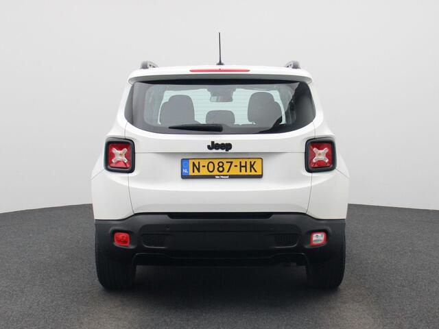 Jeep RENEGADE 1.6 E-Torq Longitude | 18" LMV | Dual Zone Climate Control | PDC Achter | Cruise Control | Lendensteun Bestuurdersstoel | Apple Carplay & Android Auto